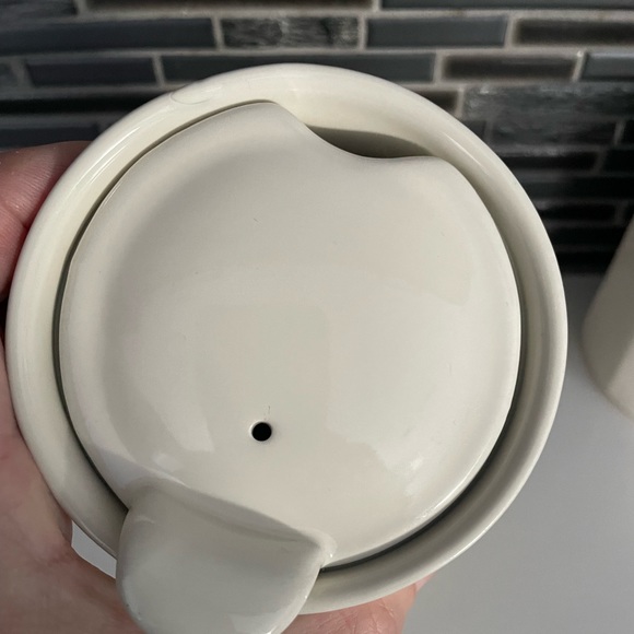 Rae Dunn HUSTLE to go tumbler - Picture 3 of 3